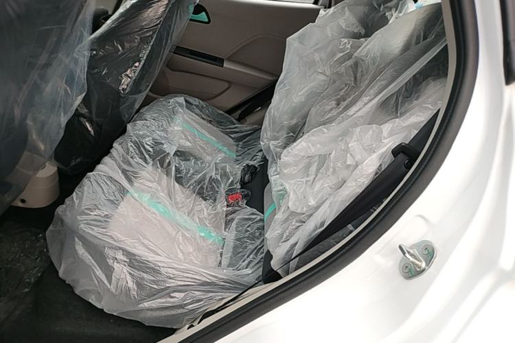 Used JMEV Xiao Qilin 2026 Model PLUS+ Comfort Version Left Rear Seat