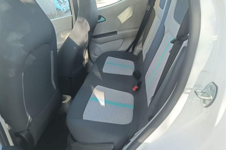 Used JMEV Xiao Qilin 2026 Model PLUS+ Comfort Version Left Rear Seat