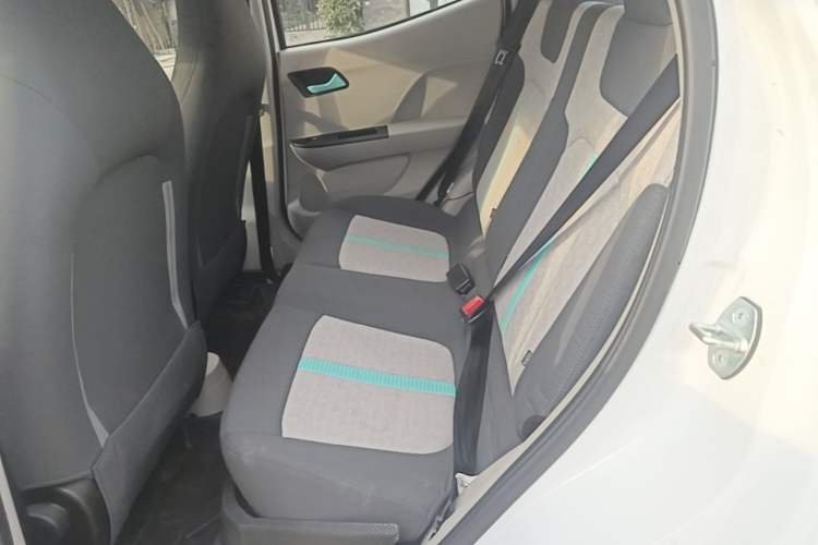 Used JMEV Xiao Qilin 2026 Model PLUS+ Comfort Version Left Rear Seat