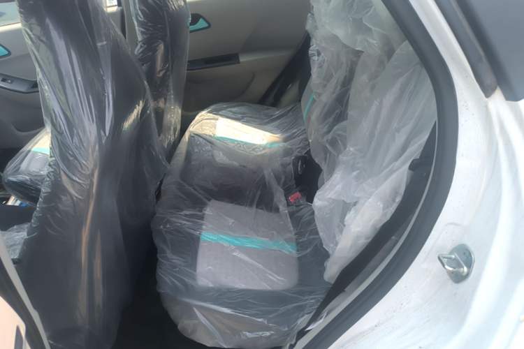 Used JMEV Xiao Qilin 2026 Model PLUS+ Comfort Version Left Rear Seat
