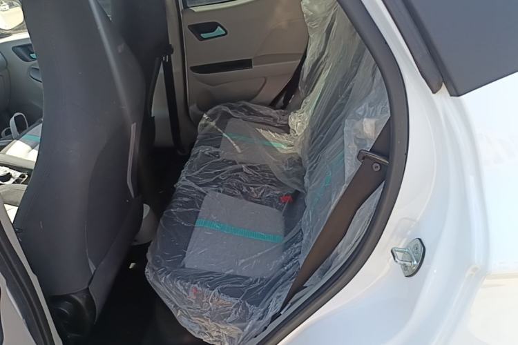 Used JMEV Xiao Qilin 2026 Model PLUS Comfort Version Left Rear Seat