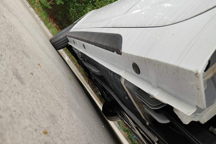 Used JMEV Xiao Qilin 2026 Model PLUS+ Comfort Version Left Side Sill