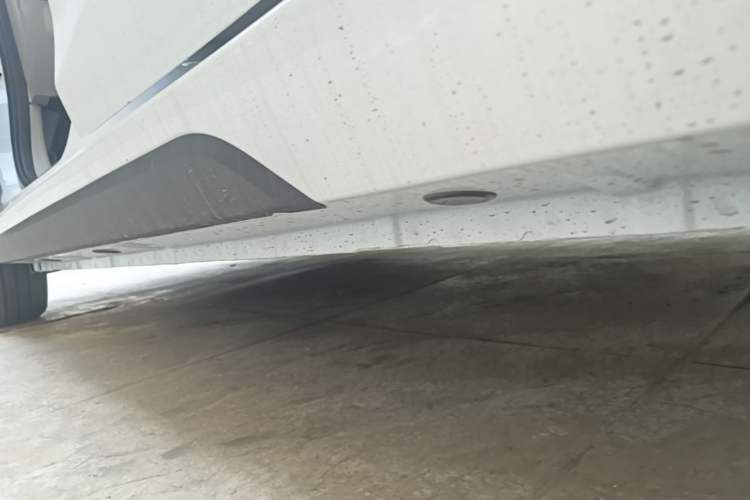 Used JMEV Xiao Qilin 2026 Model PLUS+ Comfort Version Left Side Sill