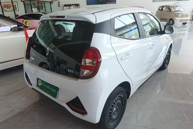 Used JMEV Xiao Qilin 2026 Model PLUS+ Comfort Version Rear Right 45 Deg