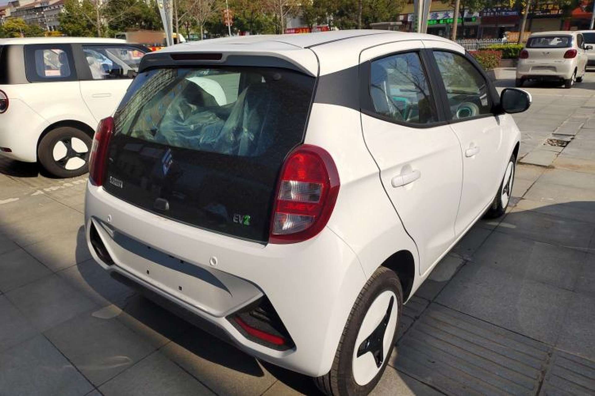 Used JMEV Xiao Qilin 2026 Model PLUS+ Comfort Version Rear Right 45 Deg