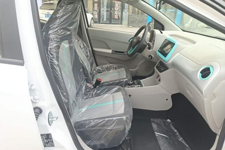 Used JMEV Xiao Qilin 2026 Model PLUS+ Comfort Version Right Front Seat