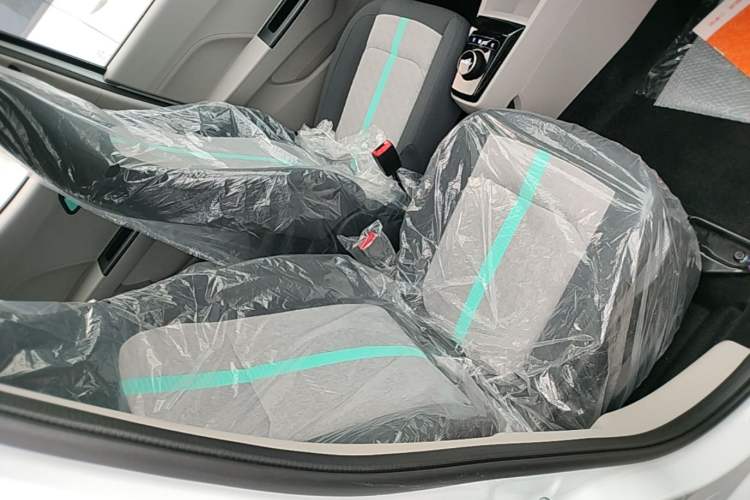 Used JMEV Xiao Qilin 2026 Model PLUS+ Comfort Version Right Front Seat