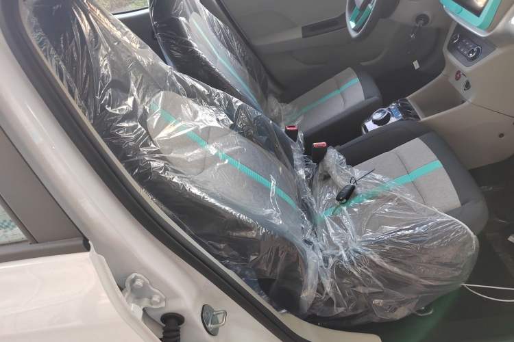 Used JMEV Xiao Qilin 2026 Model PLUS+ Comfort Version Right Front Seat