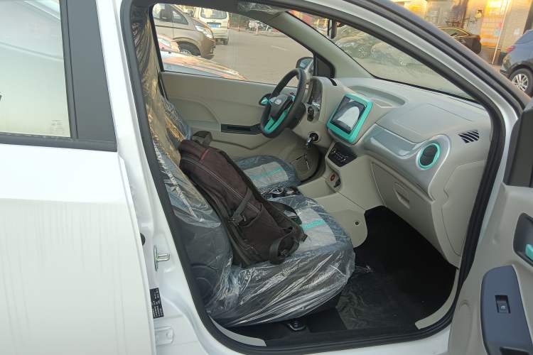 Used JMEV Xiao Qilin 2026 Model PLUS+ Comfort Version Right Front Seat
