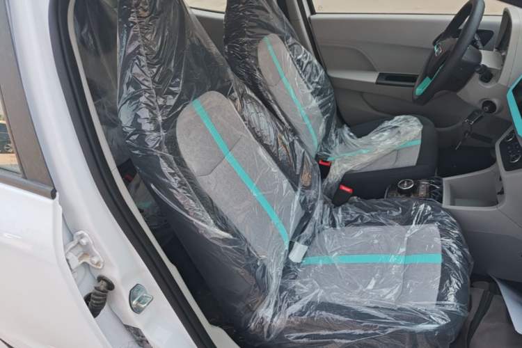 Used JMEV Xiao Qilin 2026 Model PLUS+ Comfort Version Right Front Seat