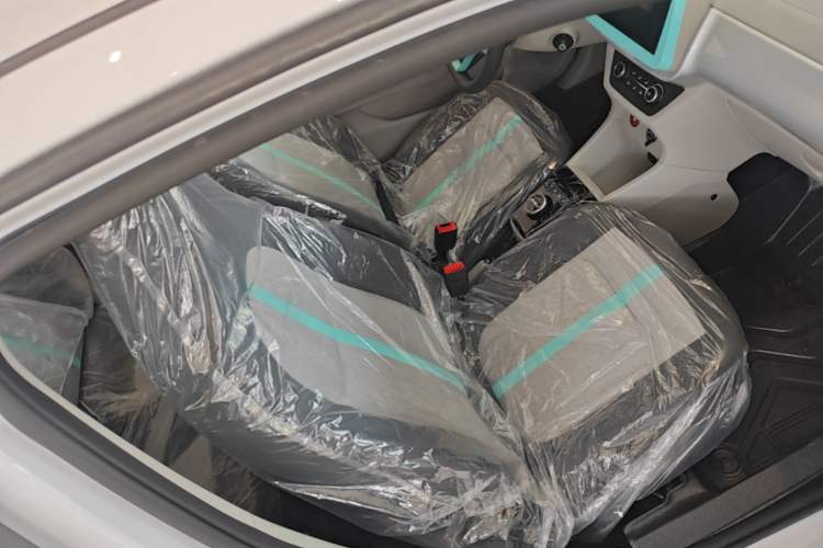 Used JMEV Xiao Qilin 2026 Model PLUS+ Comfort Version Right Front Seat