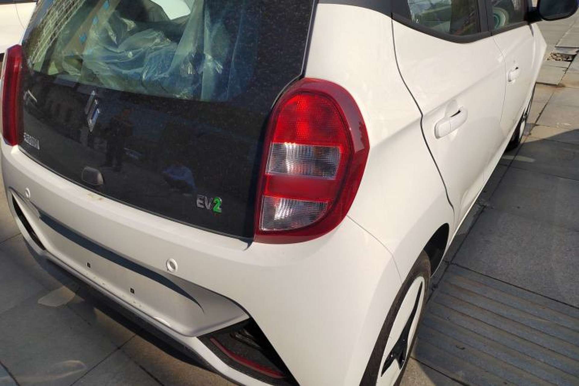 Used JMEV Xiao Qilin 2026 Model PLUS+ Comfort Version Right Rear Taillight