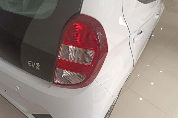 Used JMEV Xiao Qilin 2026 Model PLUS+ Comfort Version Right Rear Taillight