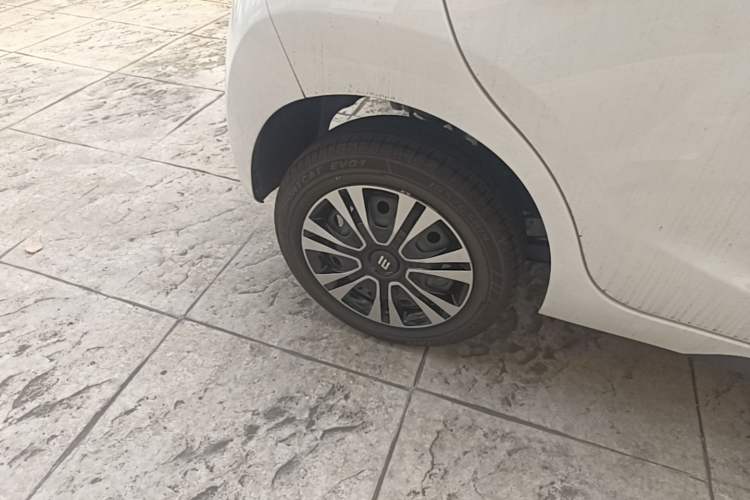 Used JMEV Xiao Qilin 2026 Model PLUS+ Comfort Version Right Rear Wheel Hub