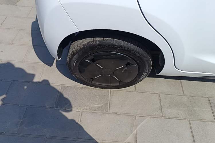 Used JMEV Xiao Qilin 2026 Model PLUS Comfort Version Right Rear Wheel Hub