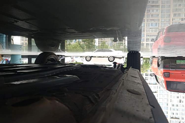 Used JMEV Xiao Qilin 2026 Model PLUS+ Luxury Version Right Side Sill