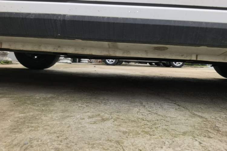 Used JMEV Xiao Qilin 2026 Model PLUS+ Luxury Version Right Side Sill
