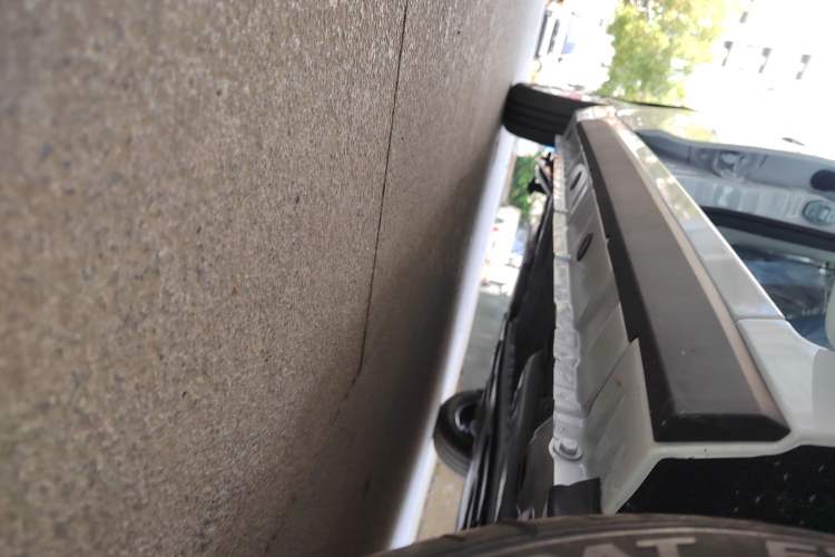 Used JMEV Xiao Qilin 2026 Model PLUS+ Comfort Version Right Side Sill