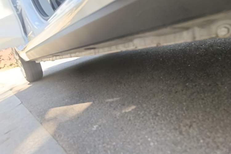 Used JMEV Xiao Qilin 2026 Model PLUS+ Comfort Version Right Side Sill