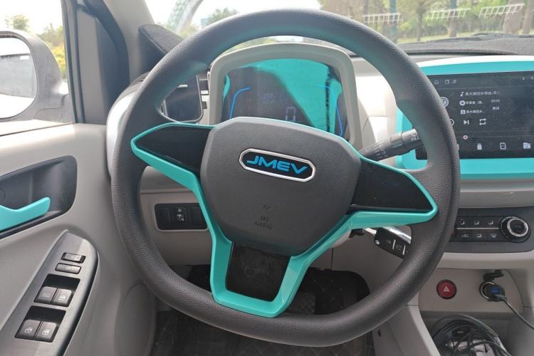 Used JMEV Xiao Qilin 2026 Model PLUS+ Comfort Version Steering Wheel