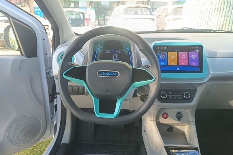 Used JMEV Xiao Qilin 2026 Model PLUS+ Comfort Version Steering Wheel