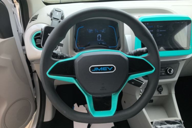 Used JMEV Xiao Qilin 2026 Model PLUS+ Luxury Version Steering Wheel