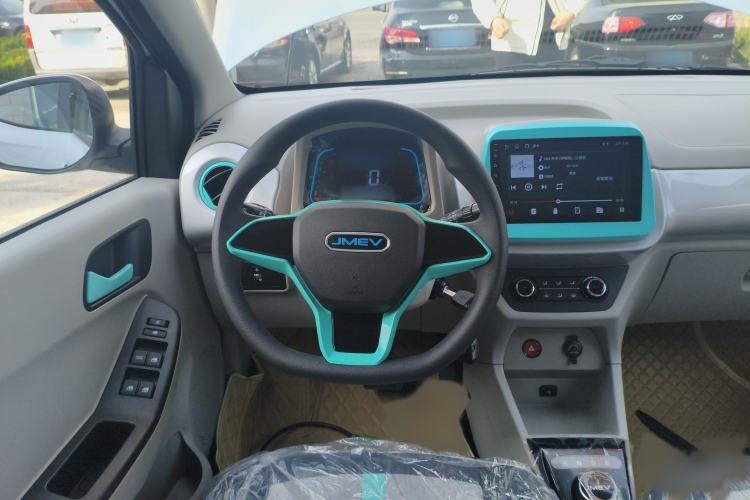 Used JMEV Xiao Qilin 2026 Model PLUS+ Comfort Version Steering Wheel