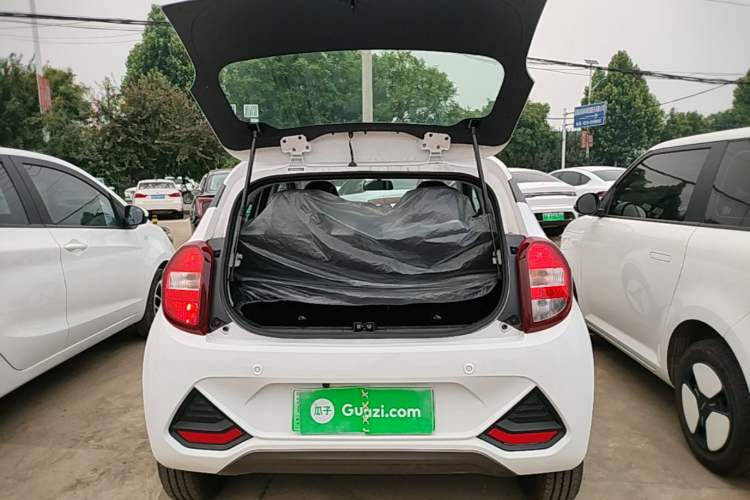 Used JMEV Xiao Qilin 2026 Model PLUS+ Comfort Version Trunk