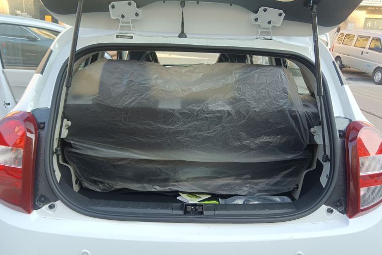 Used JMEV Xiao Qilin 2026 Model PLUS+ Comfort Version Trunk