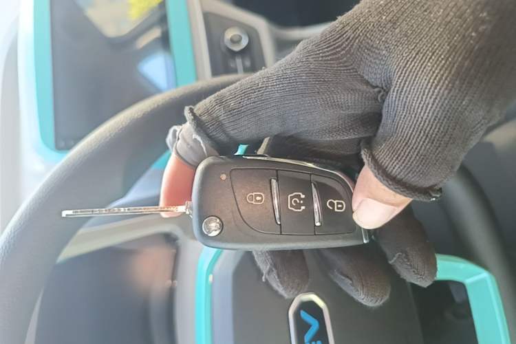 Used JMEV Xiao Qilin 2026 Model PLUS+ Comfort Version Vehicle Key