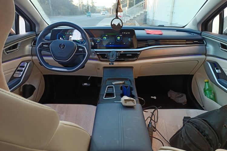 Used JMEV Yichi 05 2025 Yichchi 05 Smart Enjoyment Edition Center Console