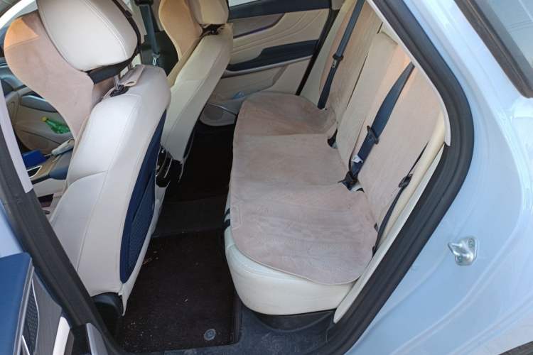Used JMEV Yichi 05 2025 Yichchi 05 Smart Enjoyment Edition Left Rear Seat