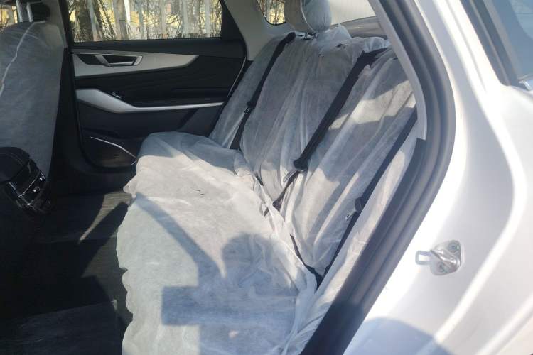 Used JMEV Yichi 05 2025 Yichi 05 Enjoyment Edition Left Rear Seat