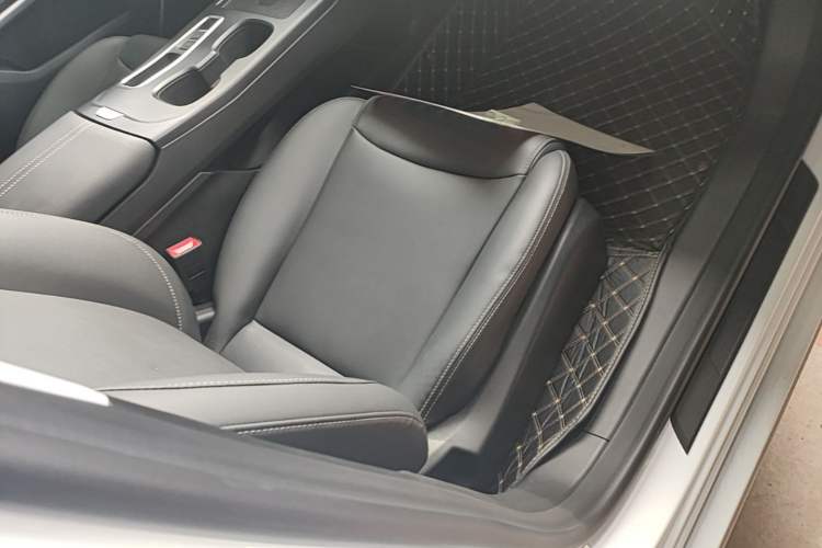 Used JMEV Yichi 05 2025 Yichi 05 Enjoyment Edition Right Front Seat