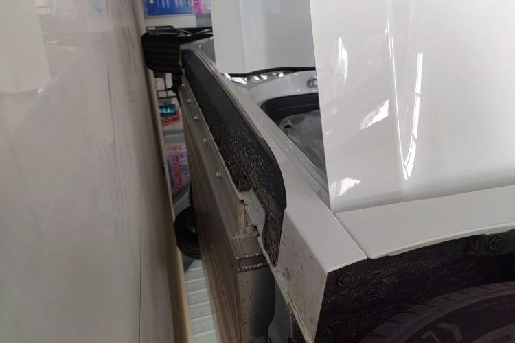 Used JMEV Yichi 05 2025 Yichi 05 Enjoyment Edition Right Side Sill