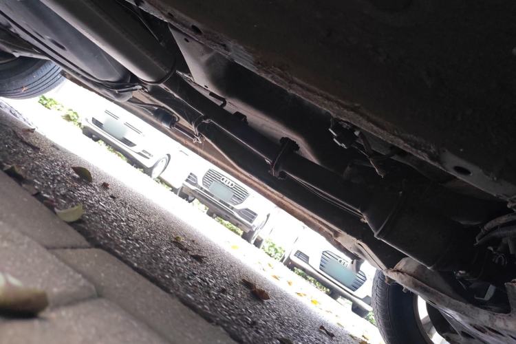 Used Jonway A380 2012 Revised Version 1.6L Manual Standard Edition Chassis Front Right