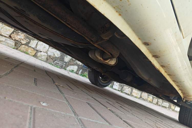 Used Jonway A380 2012 1.6L Manual Elite Model Chassis Rear Right
