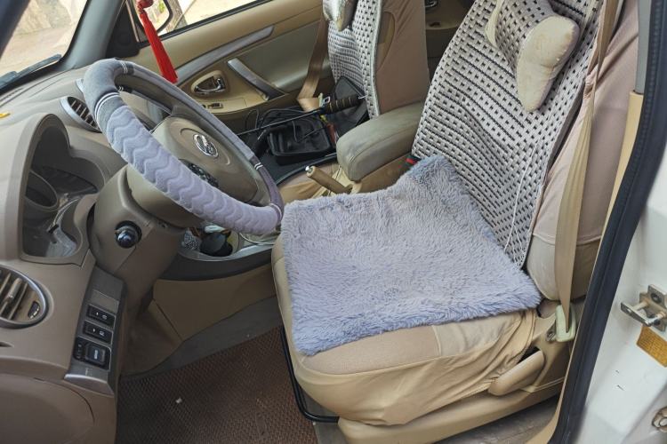 Used Jonway A380 2012 1.6L Manual Elite Model Left Front Seat
