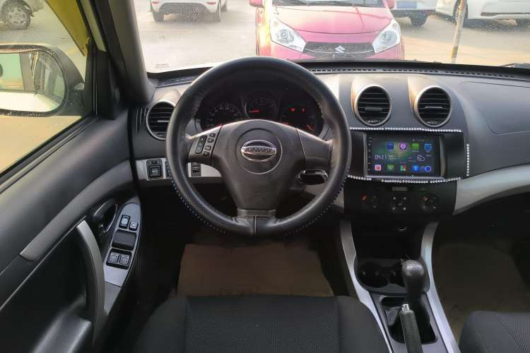 Used Jonway A380 2014 1.5L Manual Value Edition Interior 4