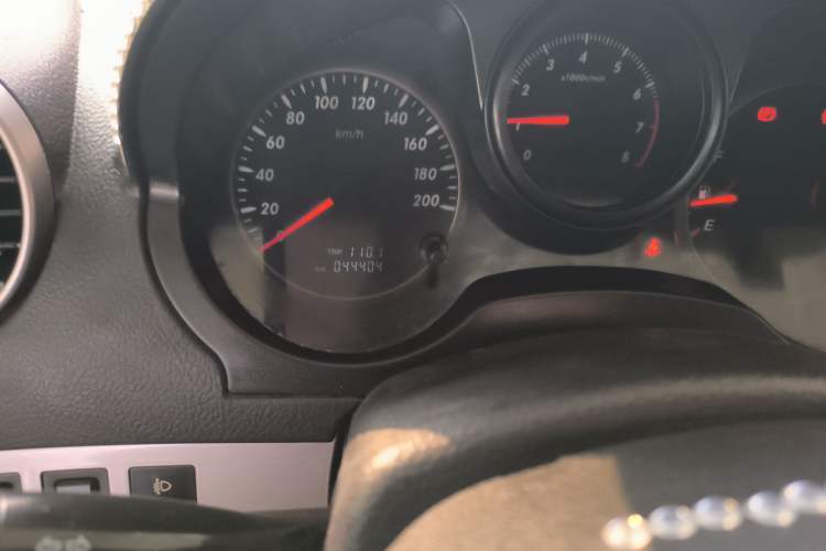 Used Jonway A380 2014 1.5L Manual Value Edition Odometer Close Up