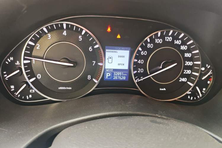 Used Jonway Wuxing  Odometer Close Up