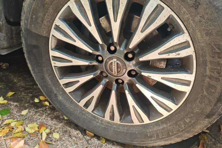 Used Jonway Wuxing  Right Front Wheel Hub