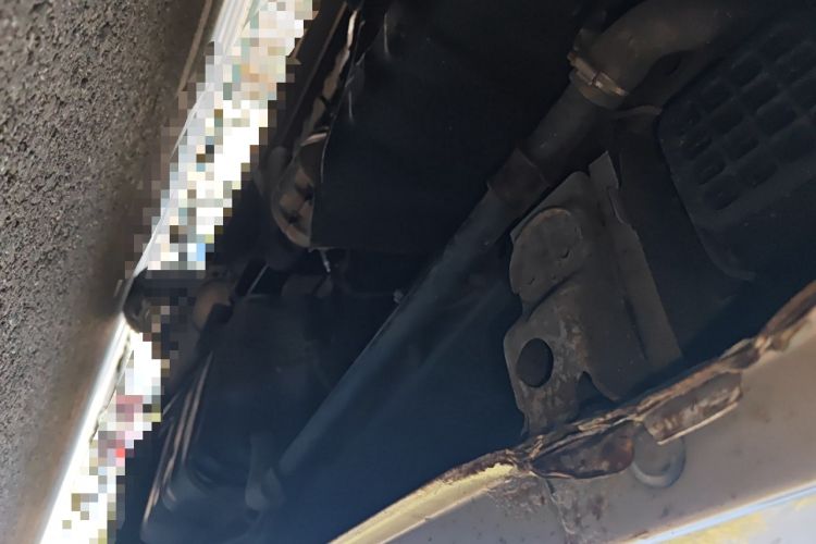 Used Joylong A4 2018 2.0T Standard Version Chassis Front Left