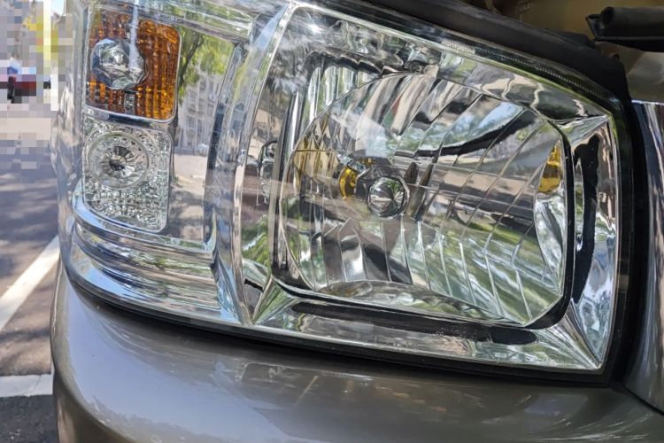 Used Joylong A4 2018 2.0T Standard Version Right Front Headlight