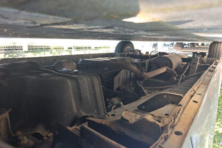 Used Joylong A5 2018 2.0T Luxury Model Chassis Front Right