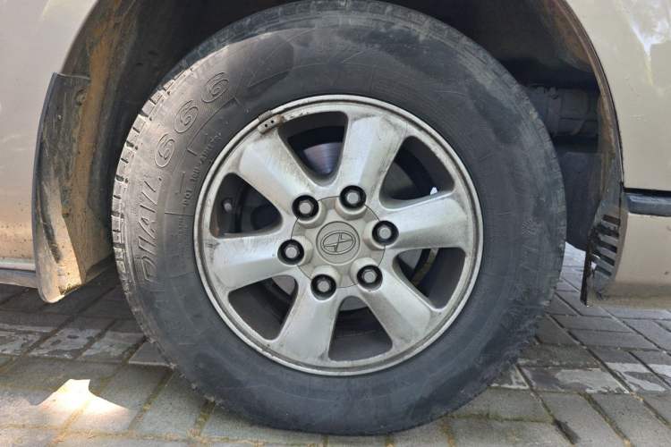 Used Joylong A5 2018 2.0T Luxury Model Right Front Wheel Hub