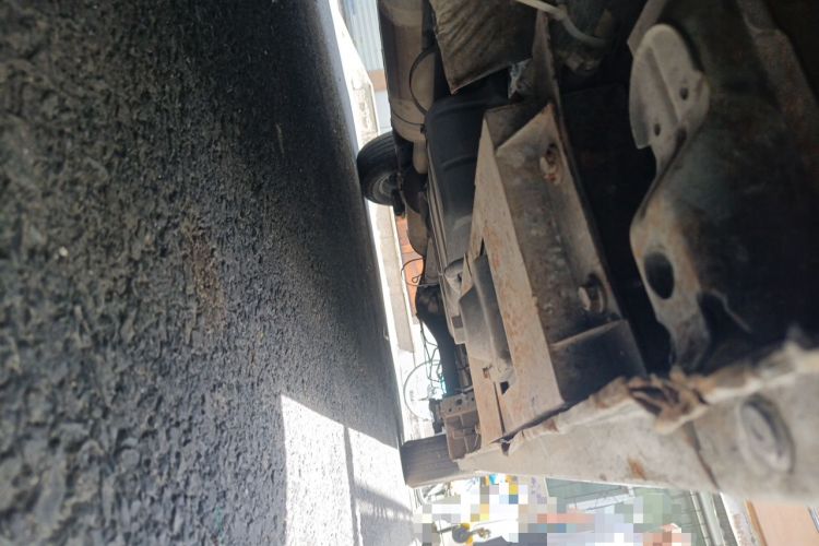 Used Joylong A6 2015 2.8T Luxury Version JE4D28A Chassis Front Left