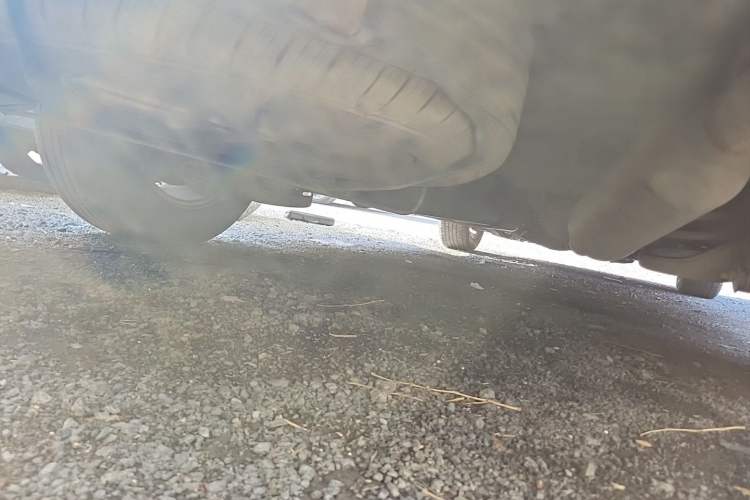 Used Joylong iFly 2014 2.4L Luxury Model Chassis Rear Right