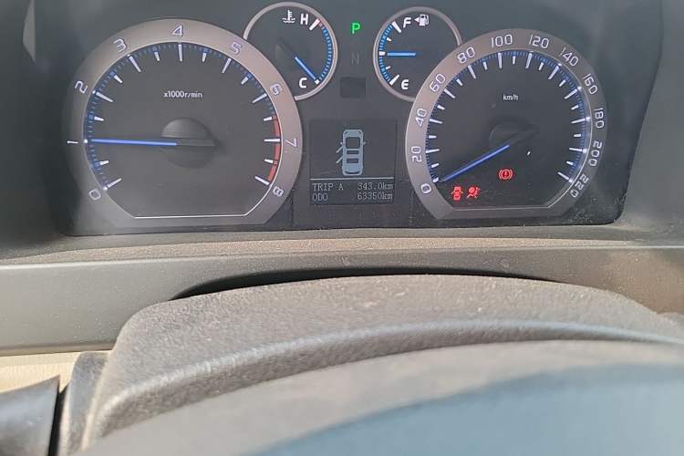 Used Joylong iFly 2014 2.4L Luxury Model Odometer Close Up