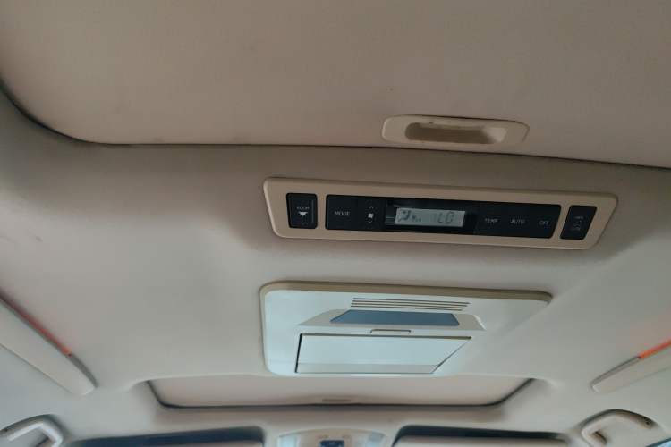 Used Joylong iFly 2017 2.4L Automatic Supreme Model Headliner